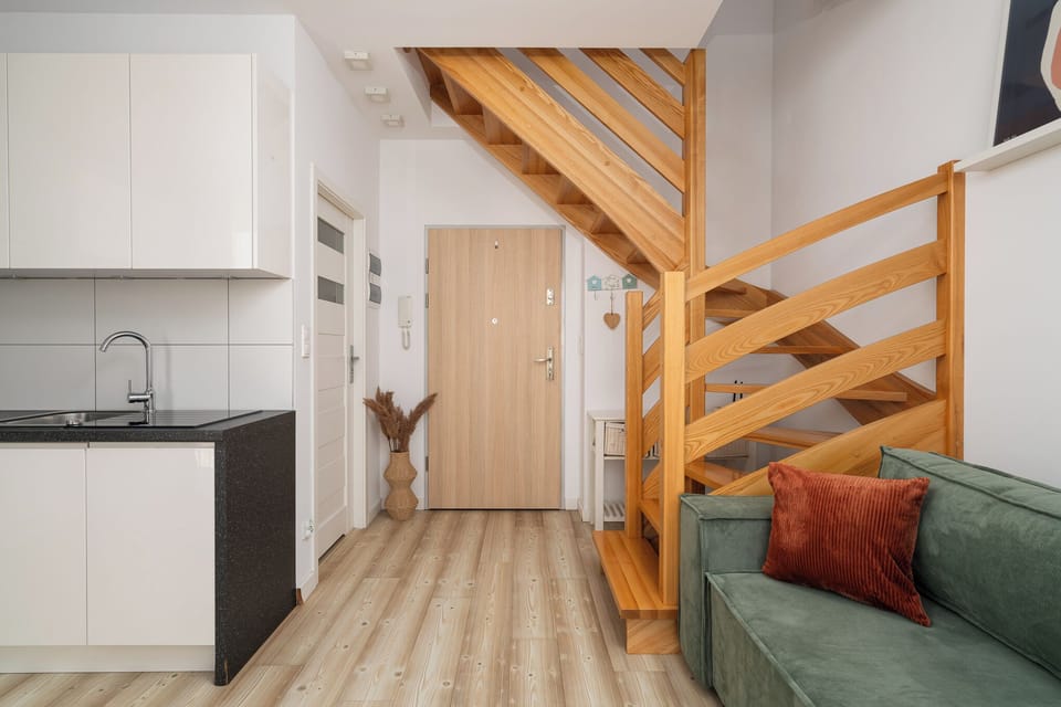 Apartment | Living area | TV