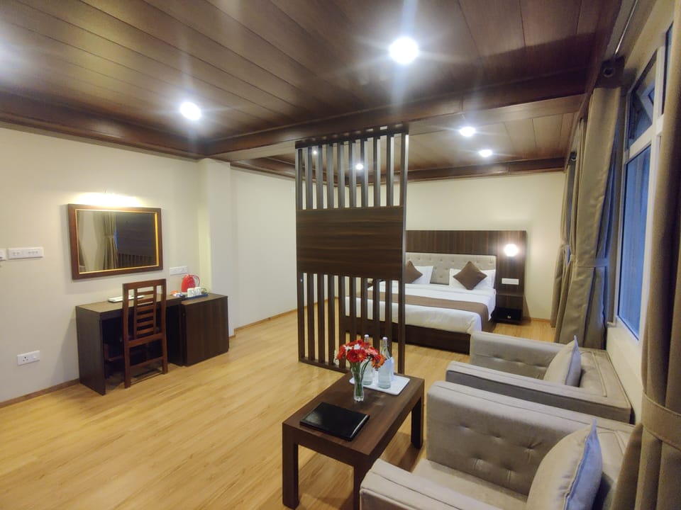 Premium Suite, Balcony, Mountain View | WiFi (free)