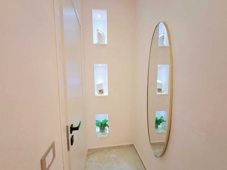 Exclusive Double Room, City View | Down comforters, memory foam beds, soundproofing, WiFi (free)