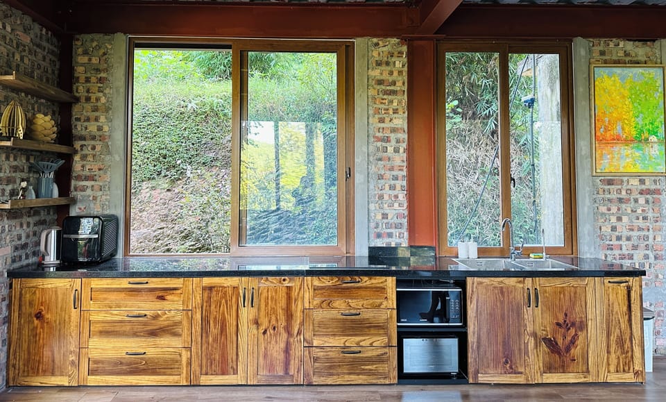 Family House, Garden View | Private kitchen | Shared fridge, microwave