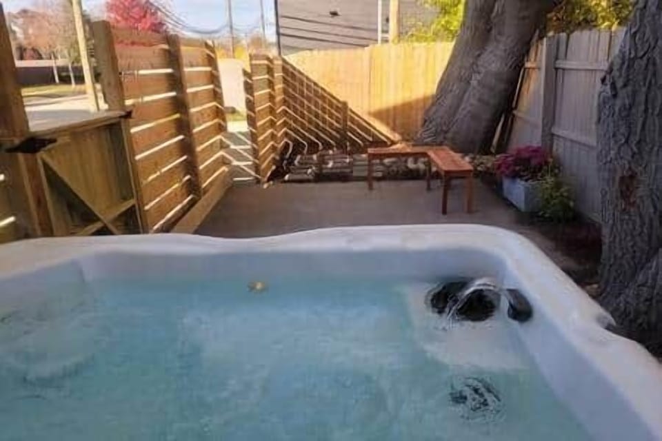 Hot tub and patio shared with other MicroLux guests 