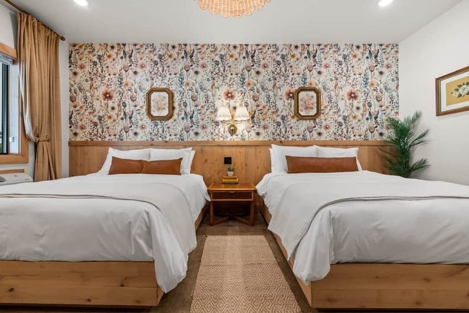 Two Queen Beds