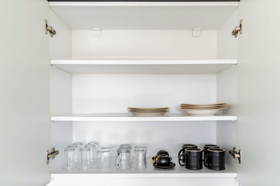 Full range of plates, cups and mugs
