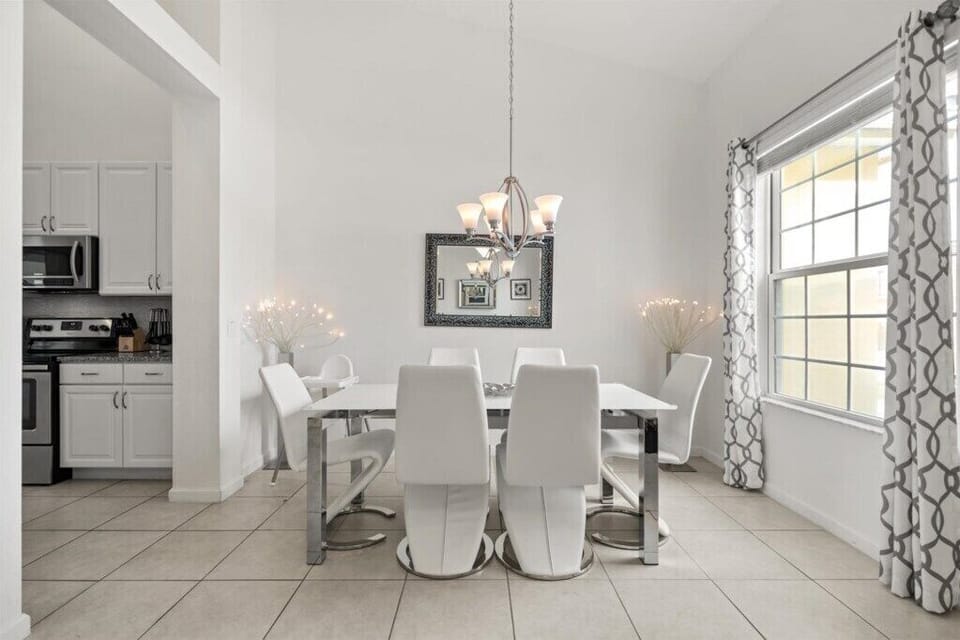 4083OakTreeDrive(7)