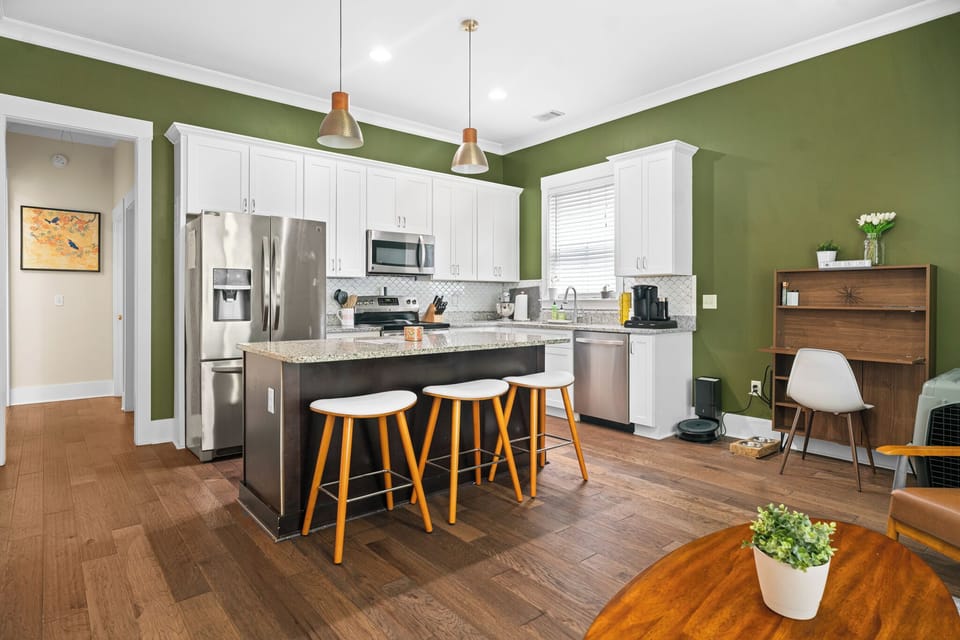 Apartment, Patio, Courtyard View | Private kitchen