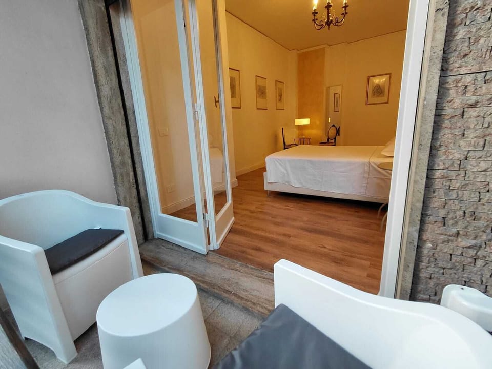 Deluxe Double Room, Garden View | Garden view
