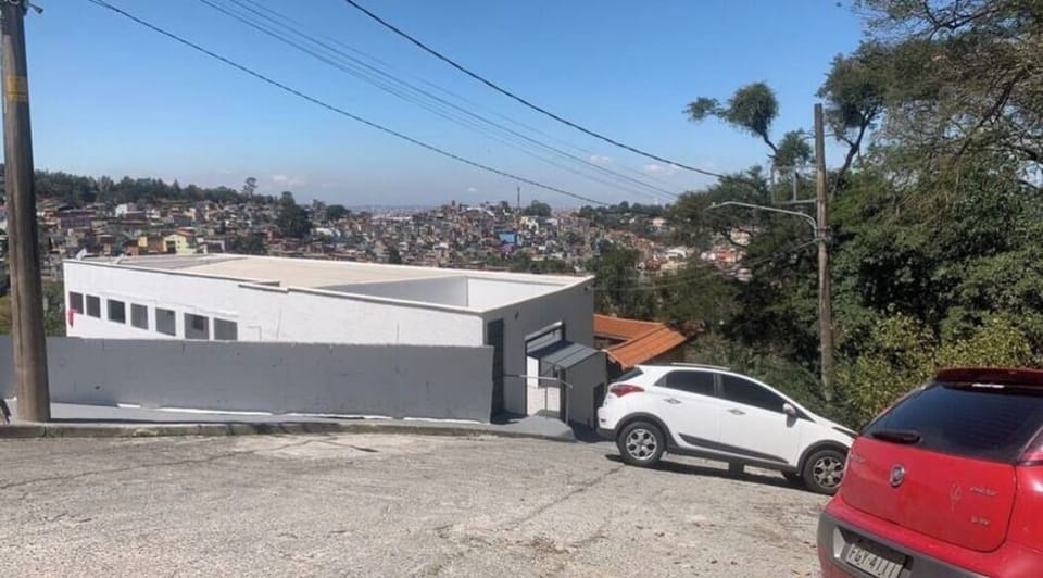 Free parking nearby