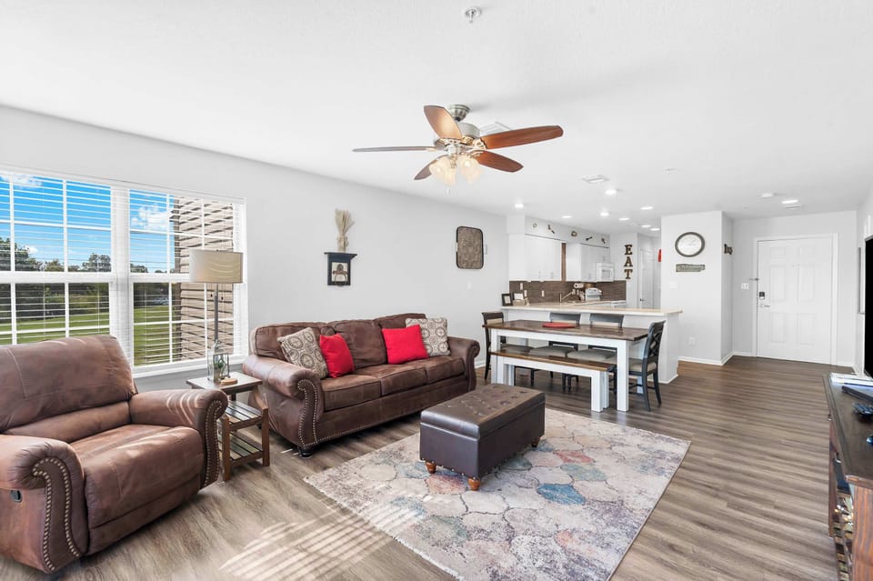 Condo, Multiple Beds, Patio, Golf View (Stay & Play Branson Basecamp) | Living area