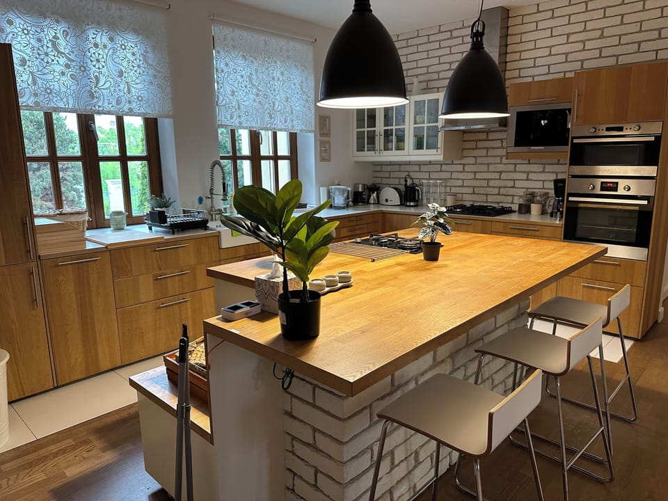 Superior Villa, 4 Bedrooms, Non Smoking, Garden View | Private kitchen | Electric kettle