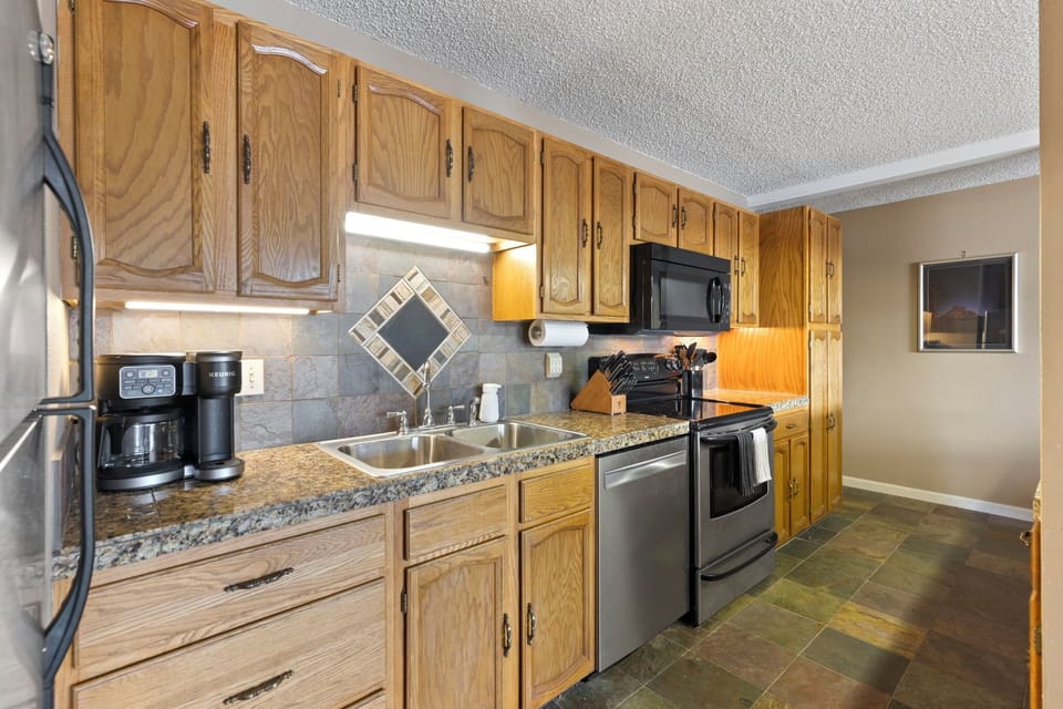 Fully stocked gourmet kitchen.