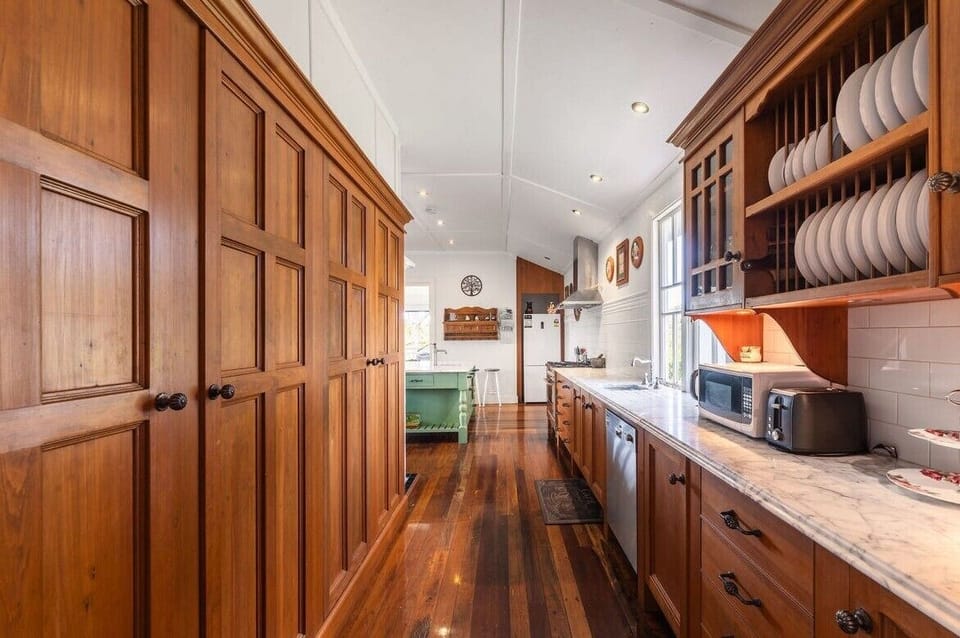 Large kitchen with plenty of storage - stocked with all the essentials you need