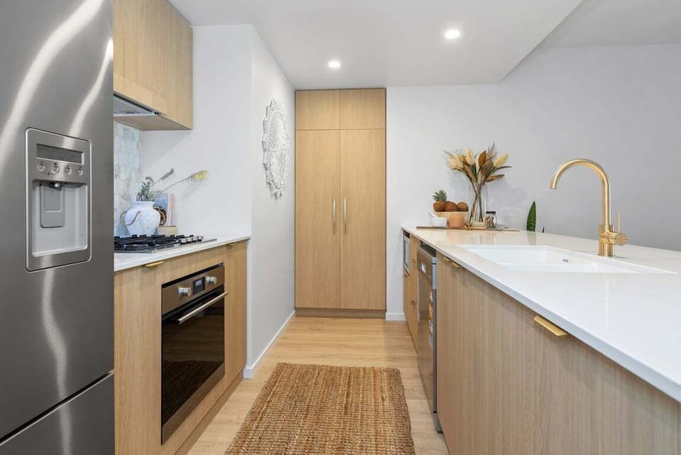 Fully equipped for easy home-style meals.