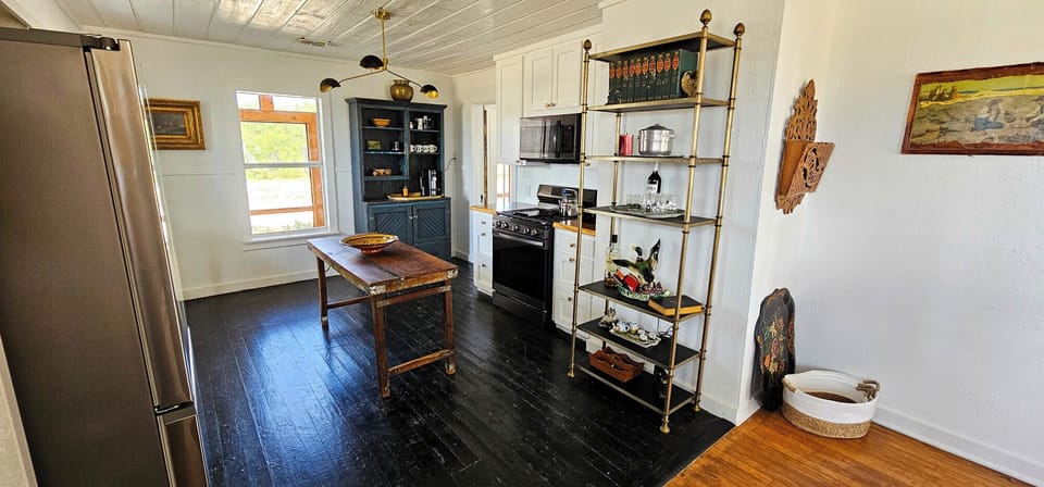 Gas stove