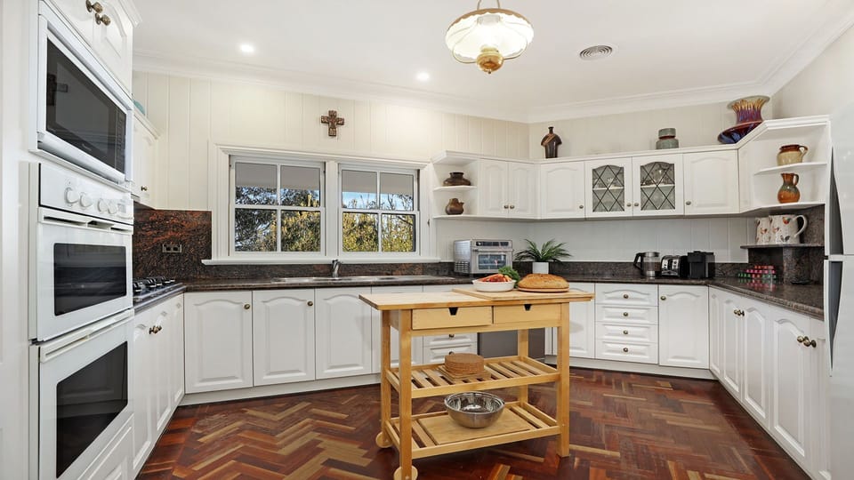 Southern Grace | Chefs kitchen | Coffee machine | Microwave | Dishwasher