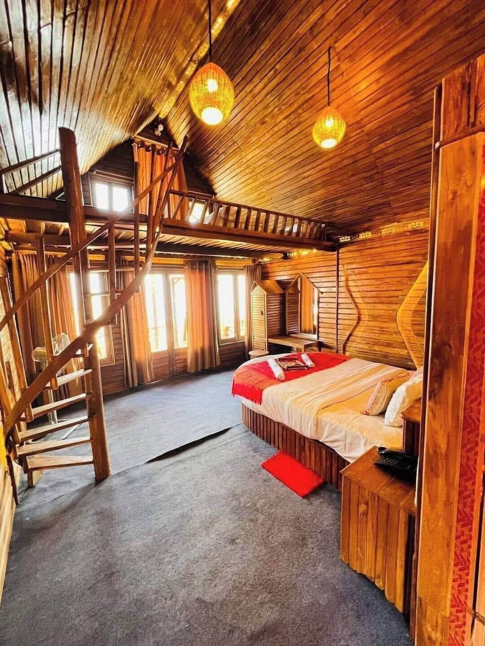 Deluxe Duplex