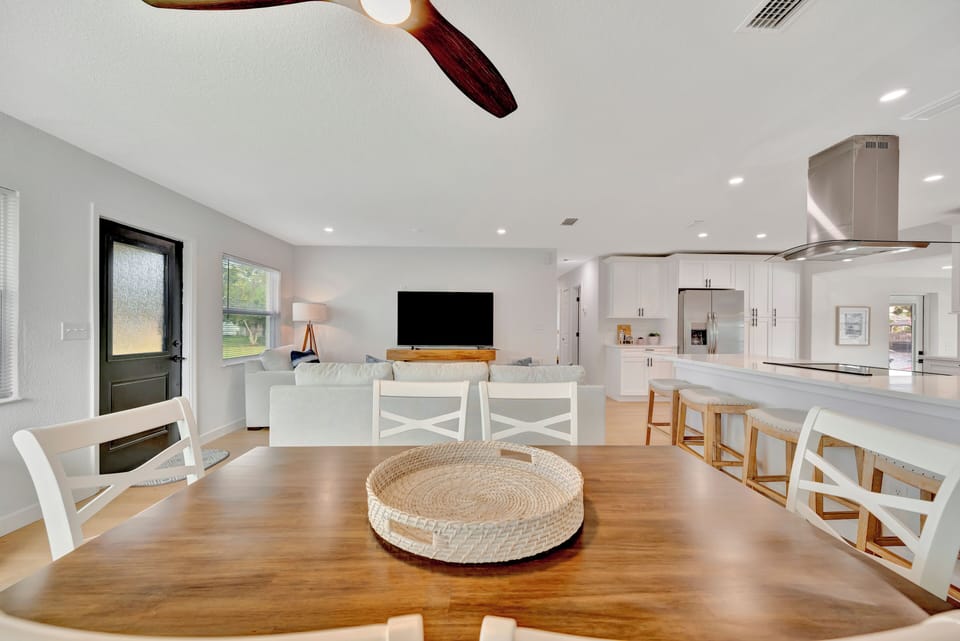 Panoramic House, 3 Bedrooms, Patio | Living area