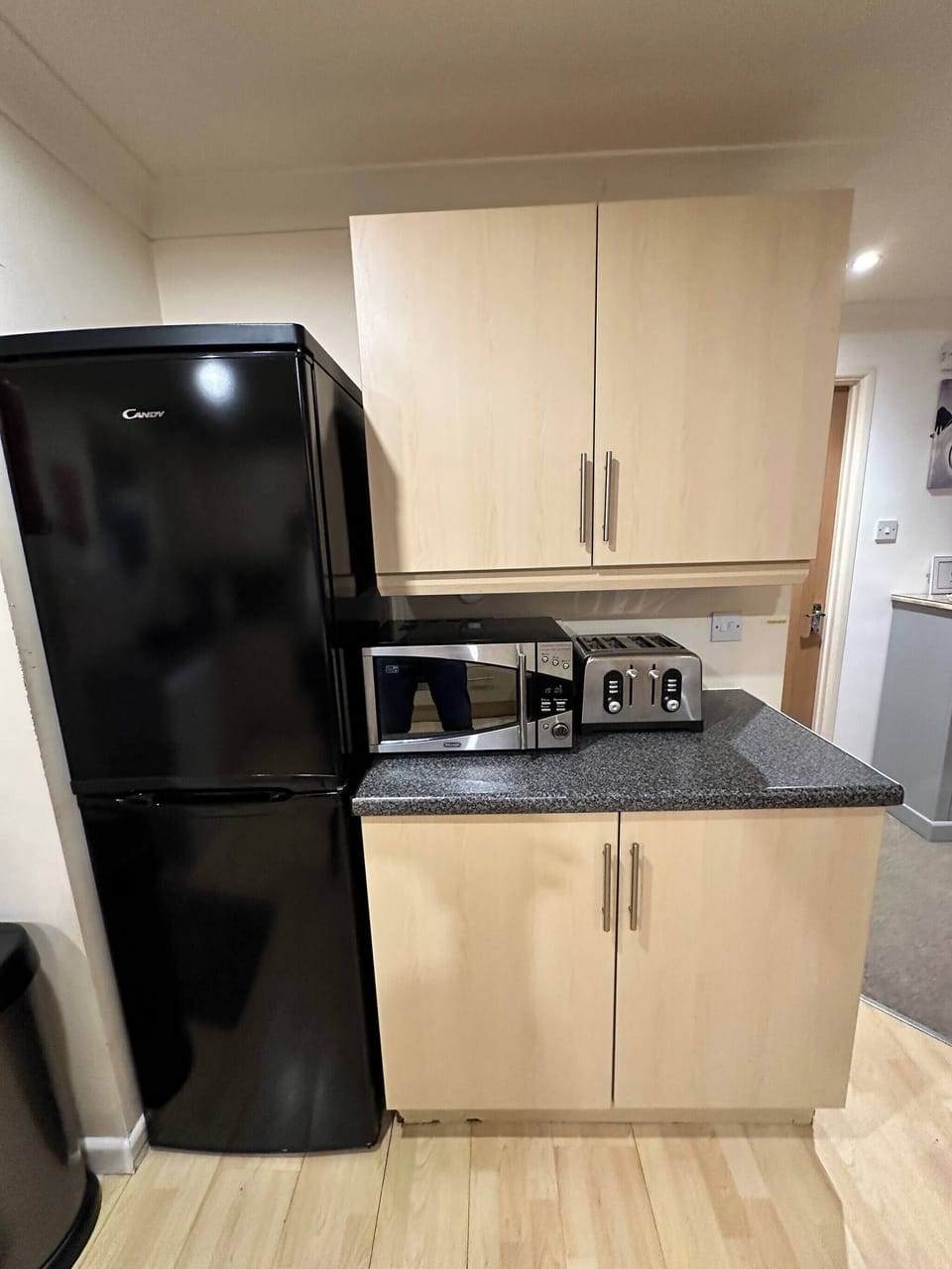 House, 4 Bedrooms, Balcony, Garden View | Private kitchen
