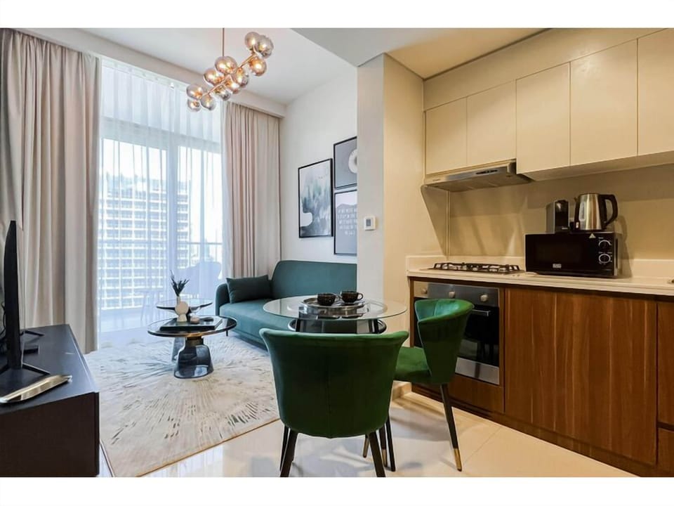 Deluxe Apartment, 1 Bedroom, Non Smoking | Living area | 65-inch flat-screen TV with satellite channels