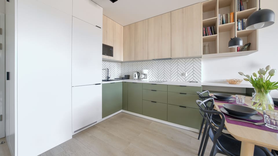 Apartment (43) | Private kitchen | Fridge, stovetop, electric kettle, toaster