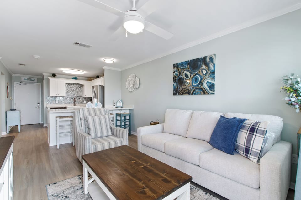 Signature Condo, 2 Bedrooms, Kitchen, Beach View | Living room | 55-inch Smart TV with digital channels