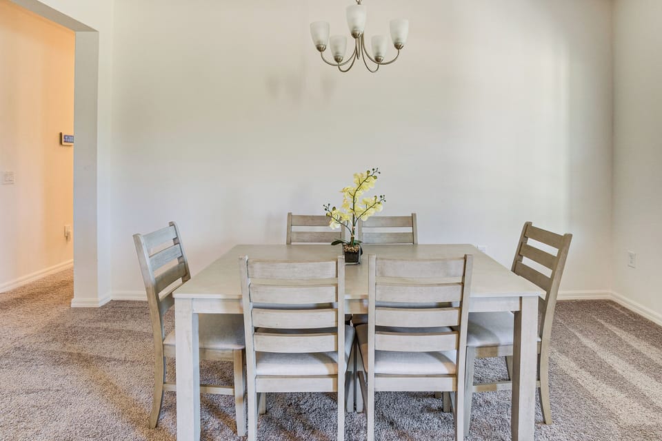 House (4 Bedrooms) | Interior