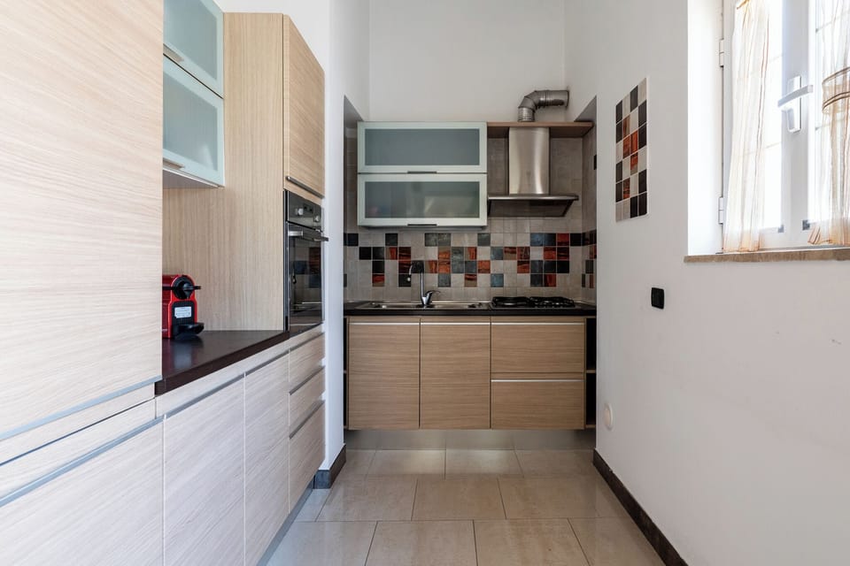Apartment, 2 Bedrooms | Private kitchen | Espresso maker, coffee/tea maker, electric kettle
