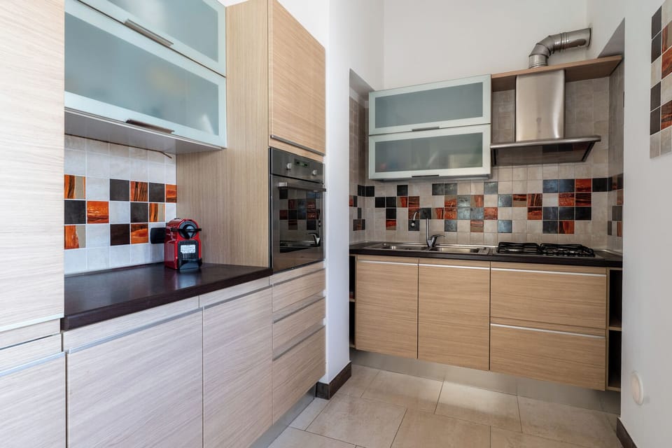 Apartment, 2 Bedrooms | Private kitchen | Espresso maker, coffee/tea maker, electric kettle