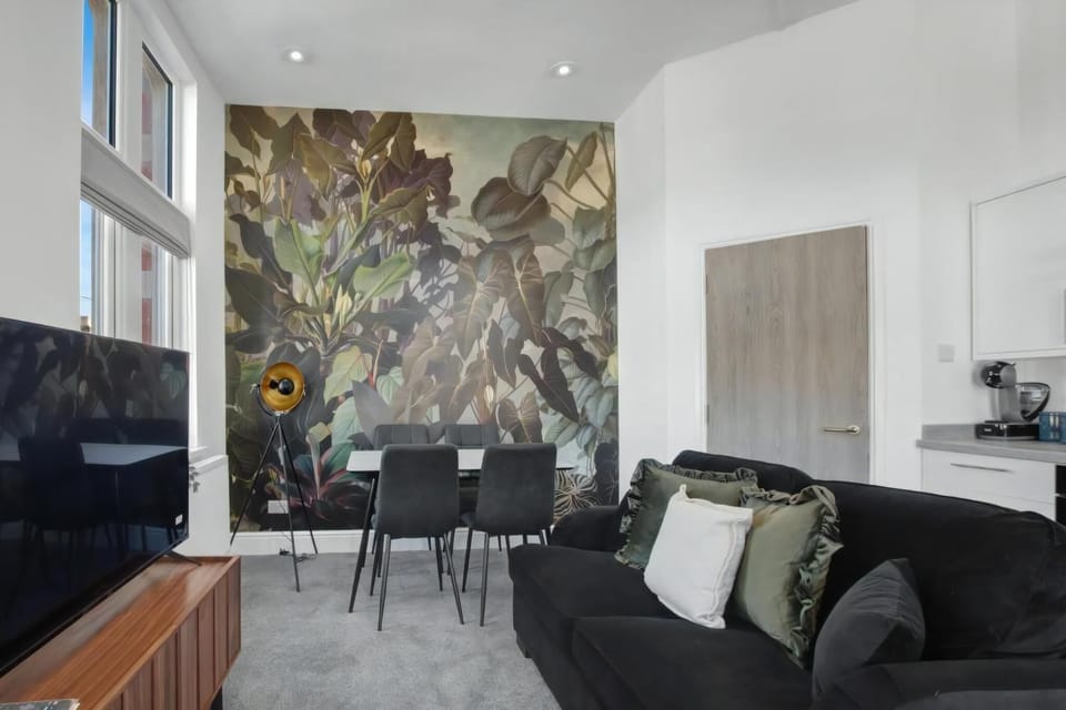 Apartment (The Cardiff Comfort – 2-Bed Apartme) | Dining
