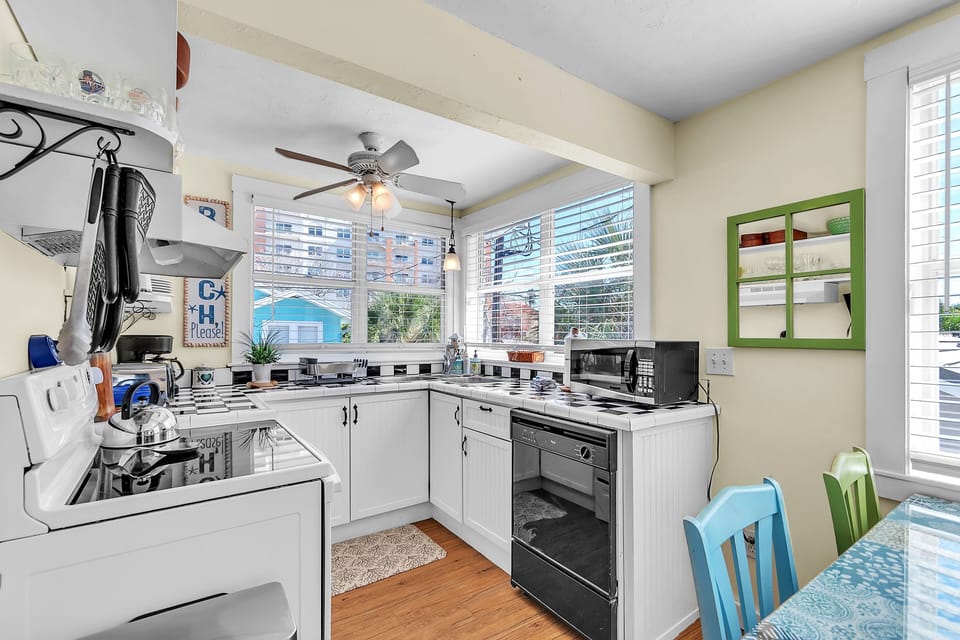 Kitchen - Upper Level