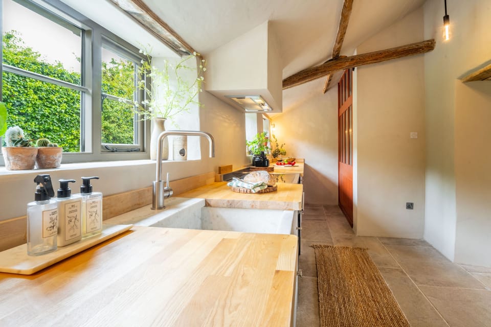 Ground floor: Kitchen