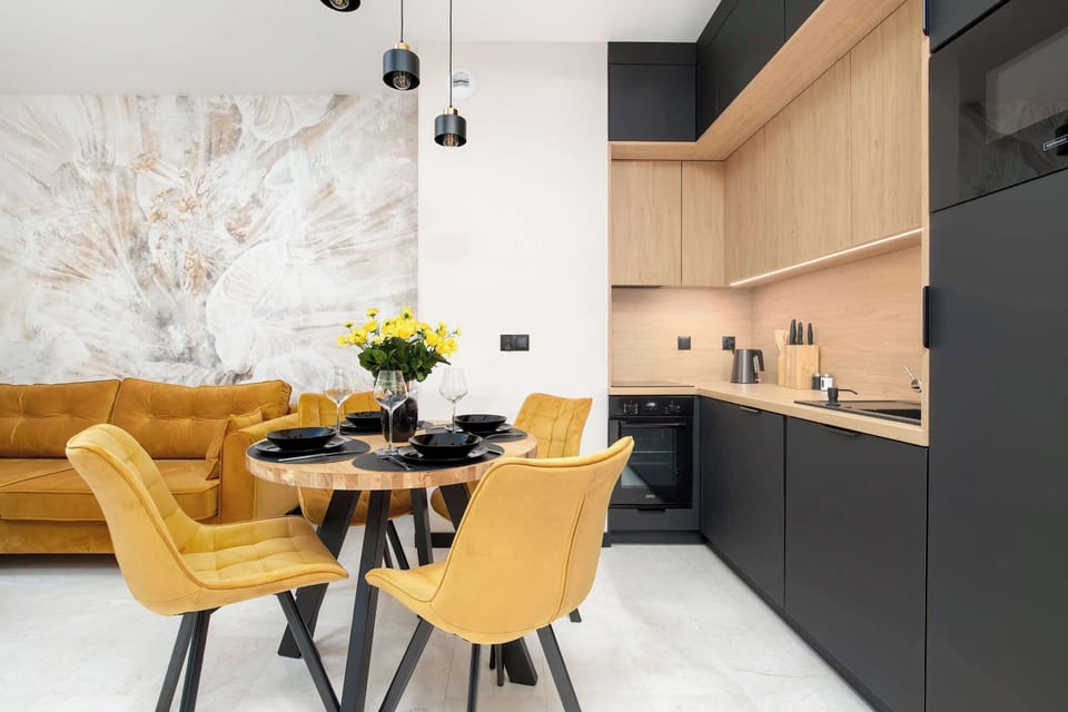 The fully equipped kitchenette includes everything you need for a home-cooked meal.