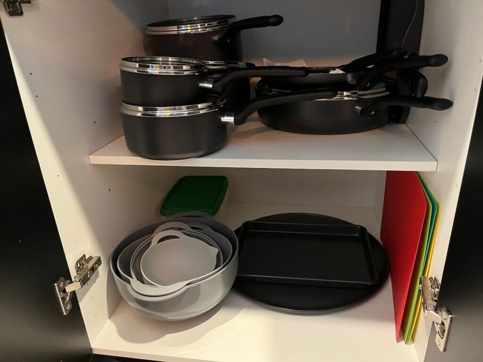 Full kitchen image 9