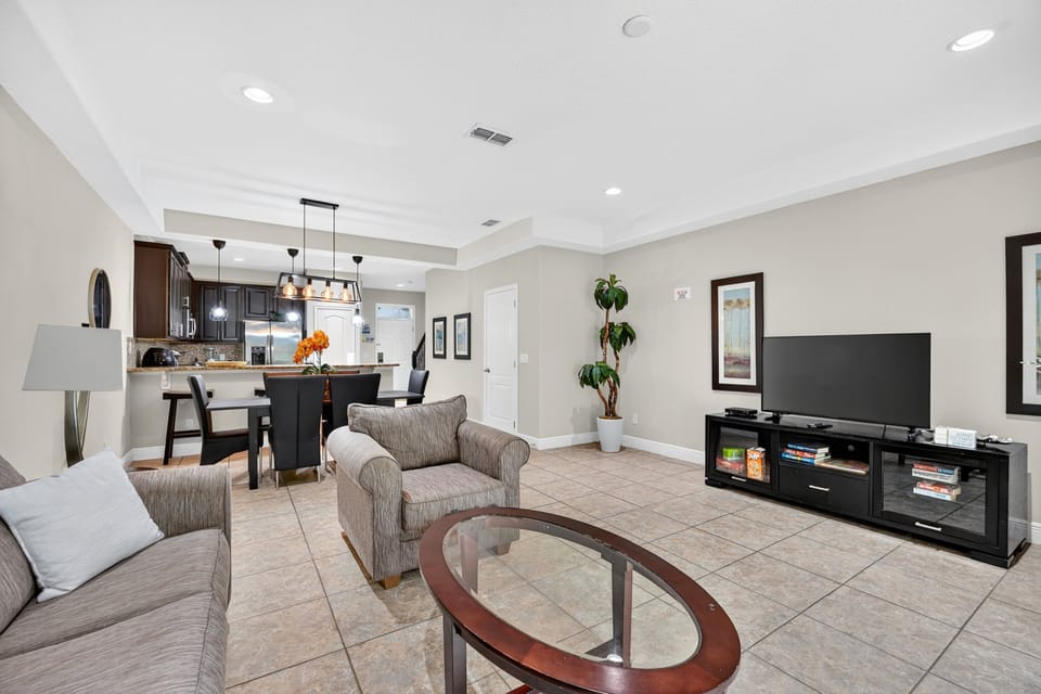 8141Roseville-2