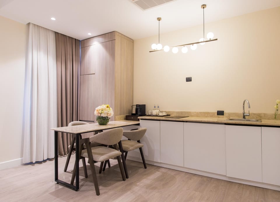 Private kitchenette
