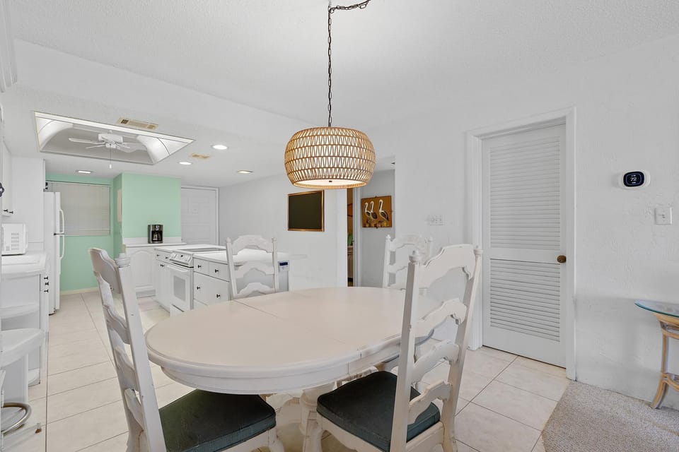 Condo, 1 King Bed (Hacienda del Sol II 213) | Dining