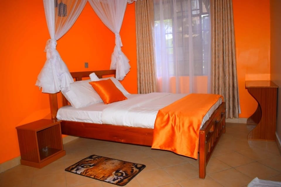 Standard Single Room | Free WiFi, bed sheets