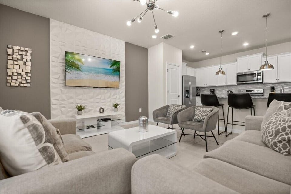 931 Paradise Drive (3).jpg