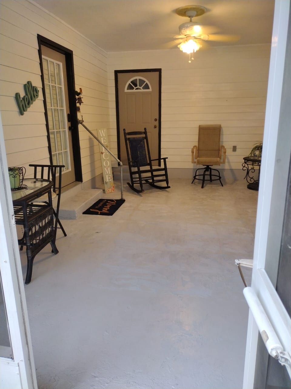 indoor, accessible path, ceilingfan porch chairs and tables 