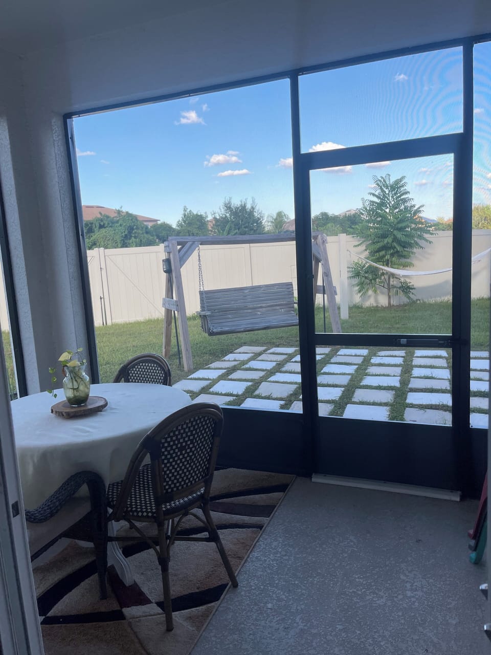 Outdoor dining