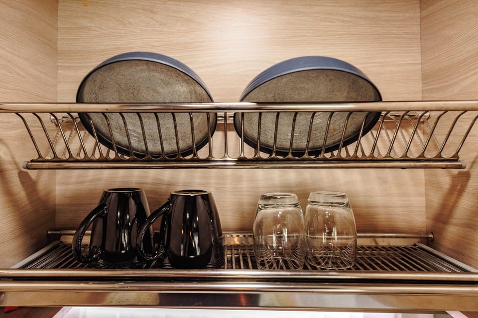 Deluxe Double Room | In-room safe, laptop workspace, iron/ironing board, free WiFi