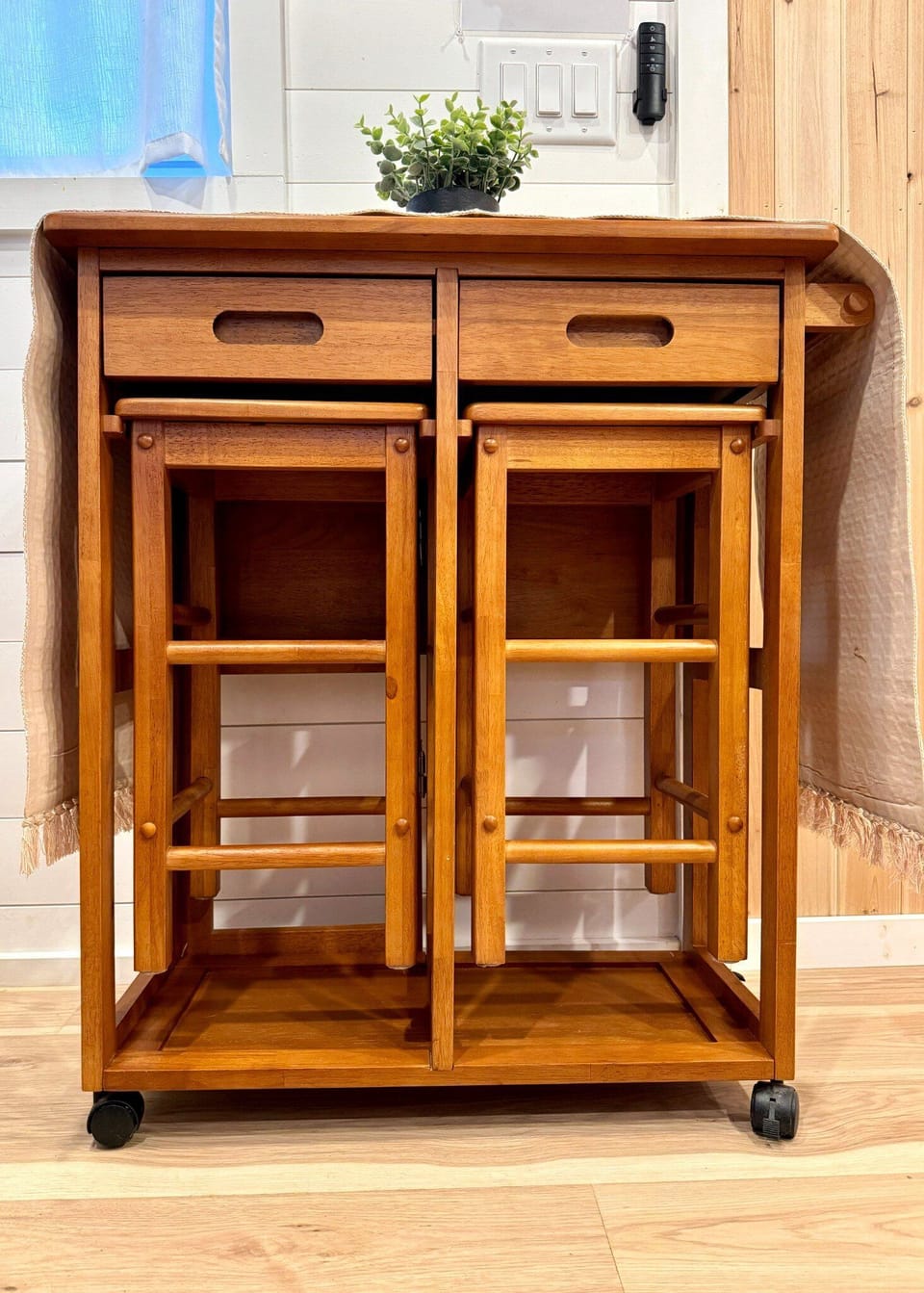 Cozy dining nook for two