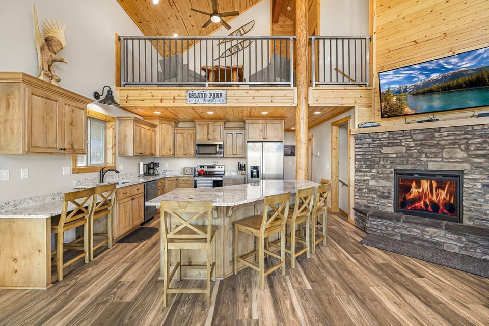 Eagle Eye Retreat ~