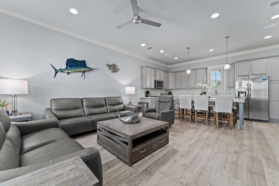 Second Floor Living Area