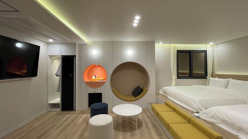 Family Room (One Warm-Water Use Included) | Premium bedding, memory foam beds, free minibar, laptop workspace