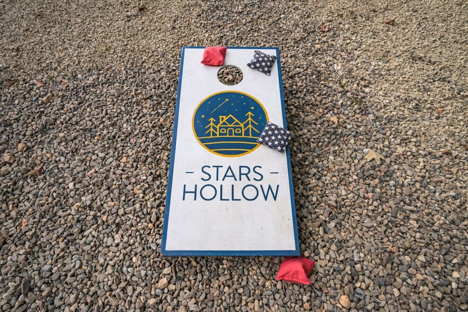 A gravel-cabin-cornhole-game-charm.jpg