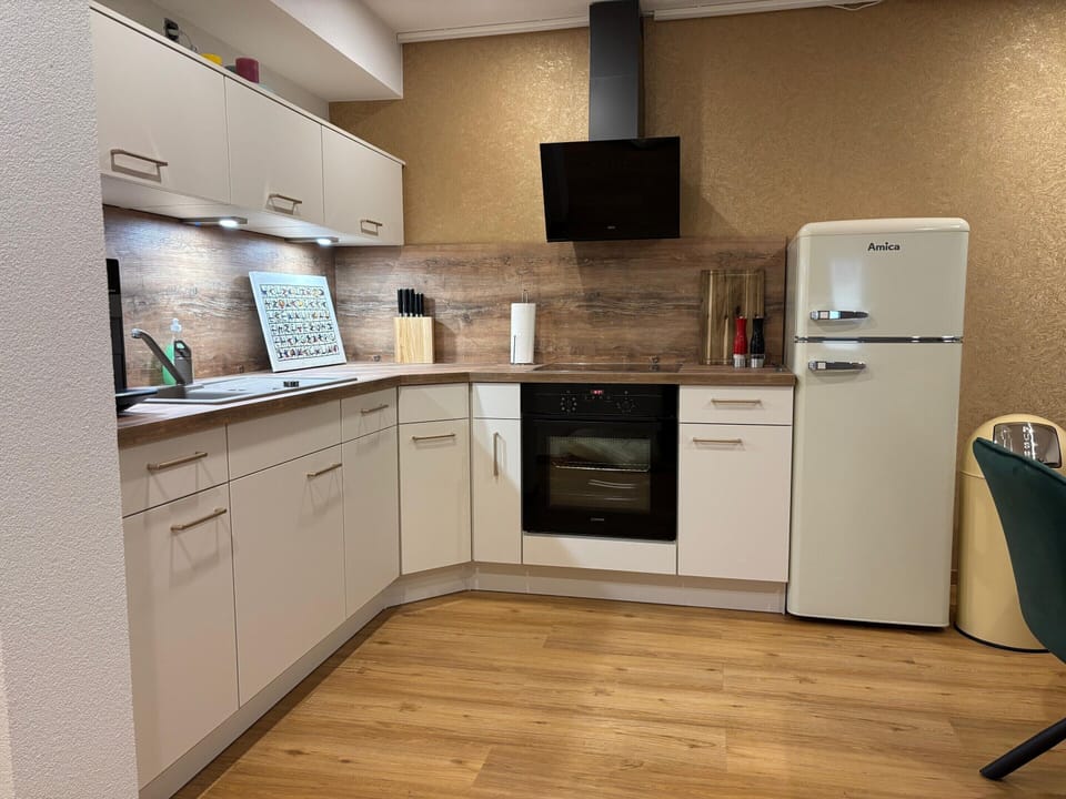 Apartment | Private kitchen | Highchair