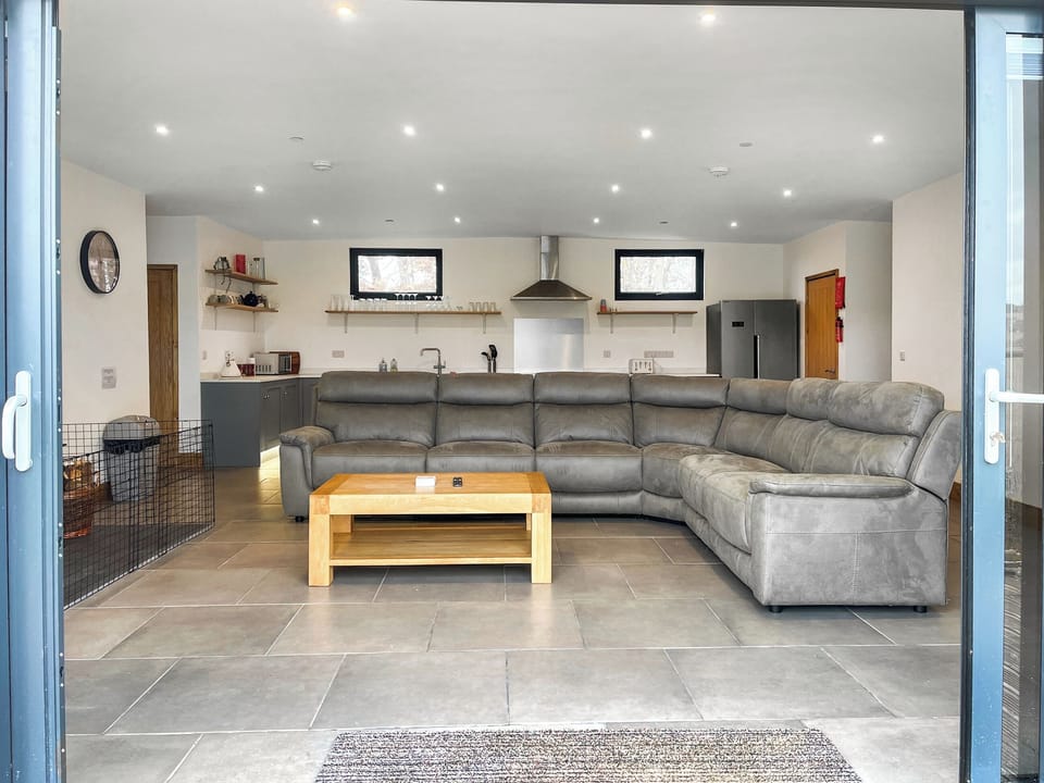 Open plan living space | Acre Luxury Lodges-Cedar Lodge, Walton Presteigne