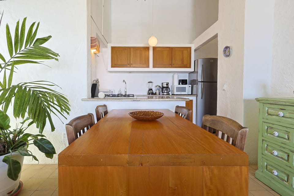 Condo - Image 10