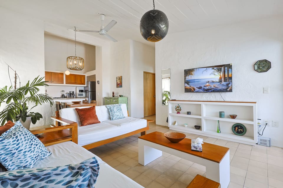 Condo - Image 5