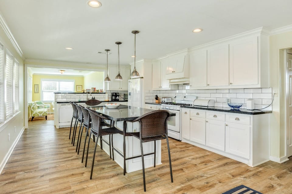 Fully stocked kitchen